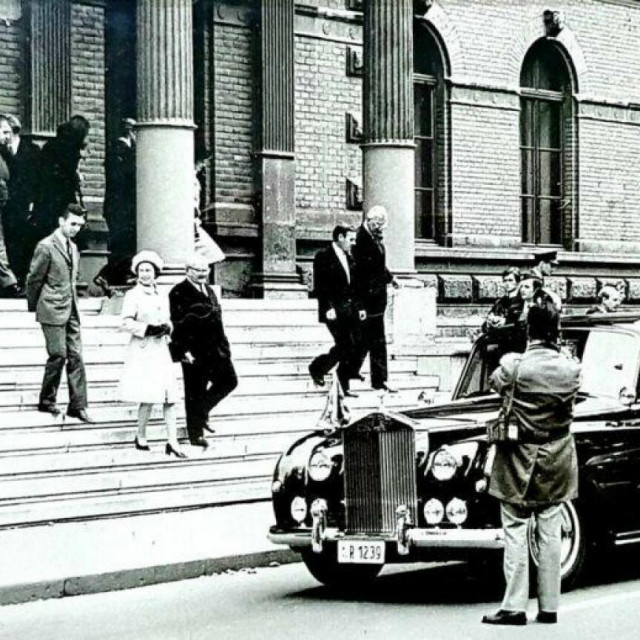 &lt;p&gt;Kraljica Elizabeta II. nakon posjeta HAZU 1972. godine&lt;/p&gt;