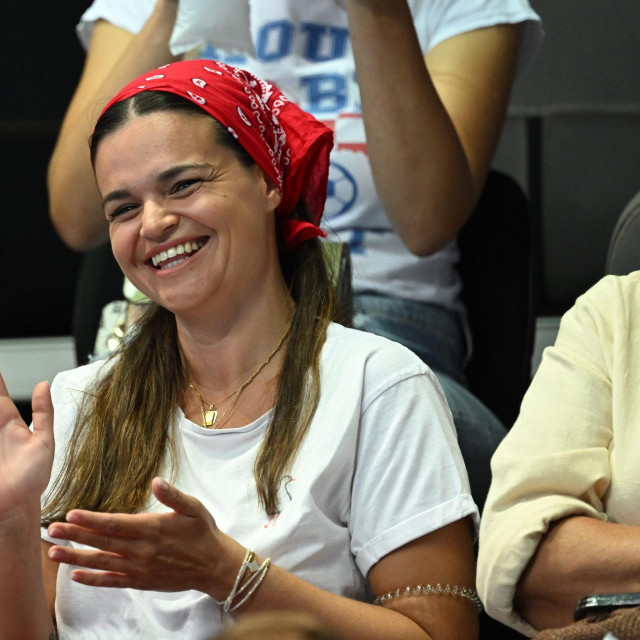 &lt;p&gt;Anamarija Asanović s majkom Katarinom vatreno je navijala za vaterpolo reprezentaciju Hrvatske&lt;/p&gt;