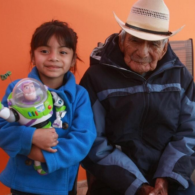 &lt;p&gt;Meksikanac Manuel García Hernández u svojoj 122. godini, dugovječan zahvaljujući kombinaciji prehrane temeljene na grahu i marljivom radu&lt;/p&gt;