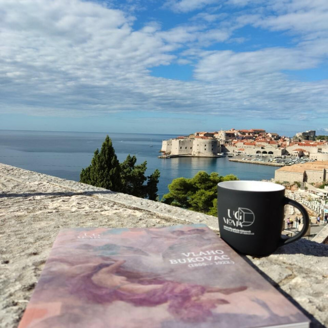 &lt;p&gt;Subotnja kava u Galeriji uz izložbu Vlaha Bukovca ”Rekapitulacija -iz zbirke Umjetničke galerije Dubrovnik”&lt;/p&gt;