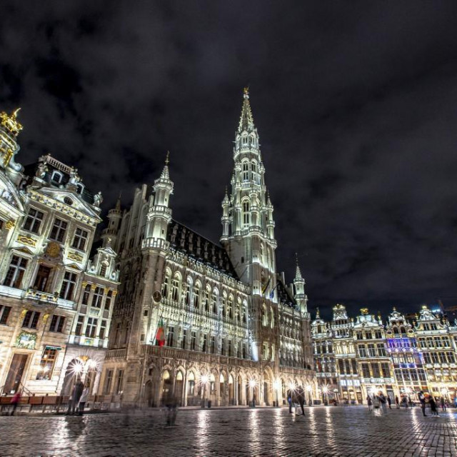 &lt;p&gt;Bruxelles Grand Place&lt;/p&gt;