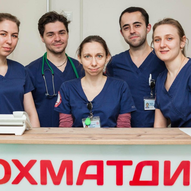 &lt;p&gt;Dr. Oksana Leontijeva s kolegama &lt;/p&gt;