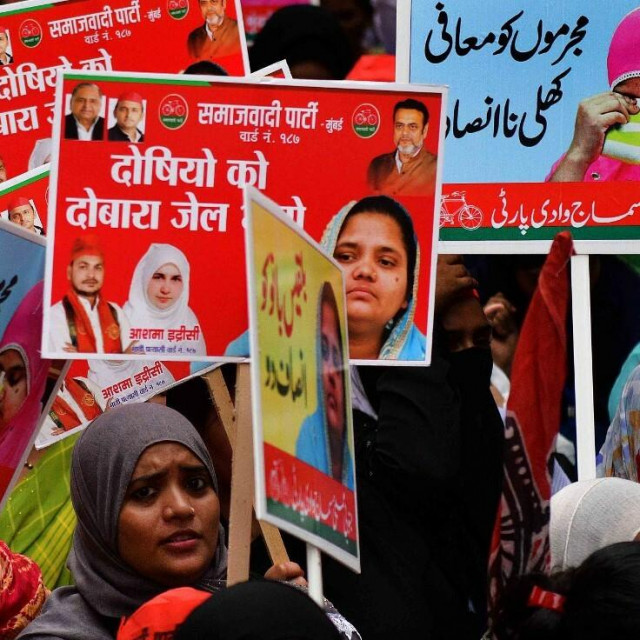 &lt;p&gt;Indijke i Indijci sve češće prosvjeduju protiv nasilja nad ženama. Rujanske demonstracije u Mumbaiju protiv ukidanja kazne za 14 silovatelja i ubojica obitelji Bilkis Bano&lt;/p&gt;