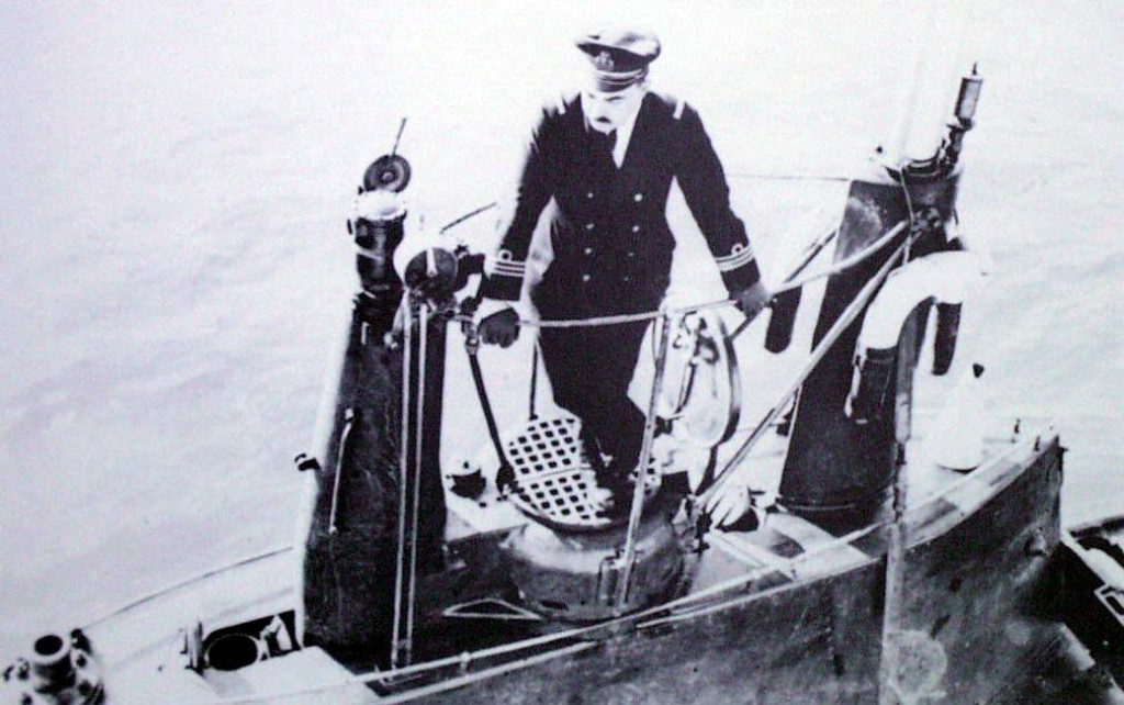 &lt;p&gt;georg von trapp - zapovjednik austrougarske podmornice U5&lt;br&gt;
presnimka: tea cimas&lt;/p&gt;