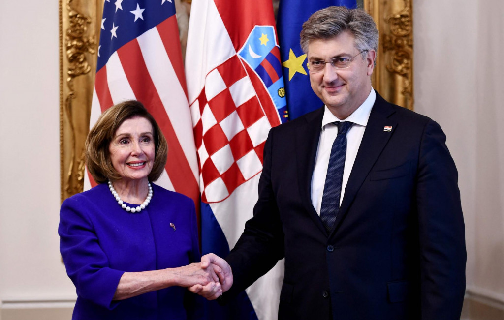 &lt;p&gt;Na fotografiji: Andrej Plenković i Nancy Pelosi&lt;/p&gt;