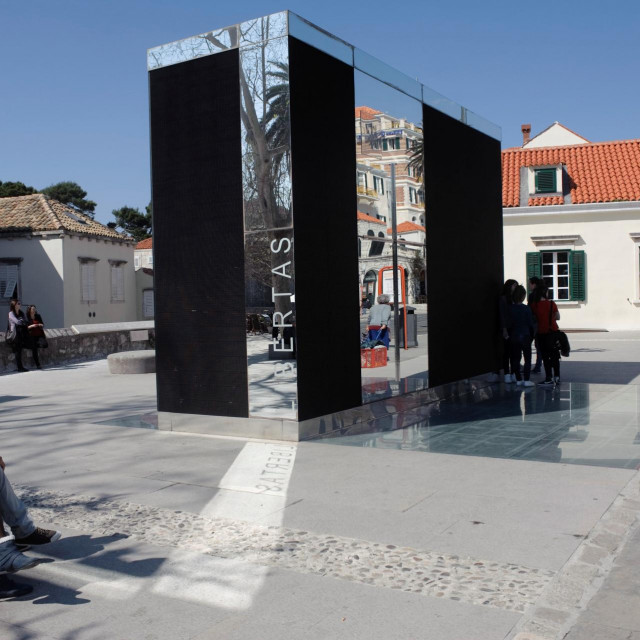 &lt;p&gt;Spomenik braniteljima Dubrovnika na Pilama &lt;/p&gt;