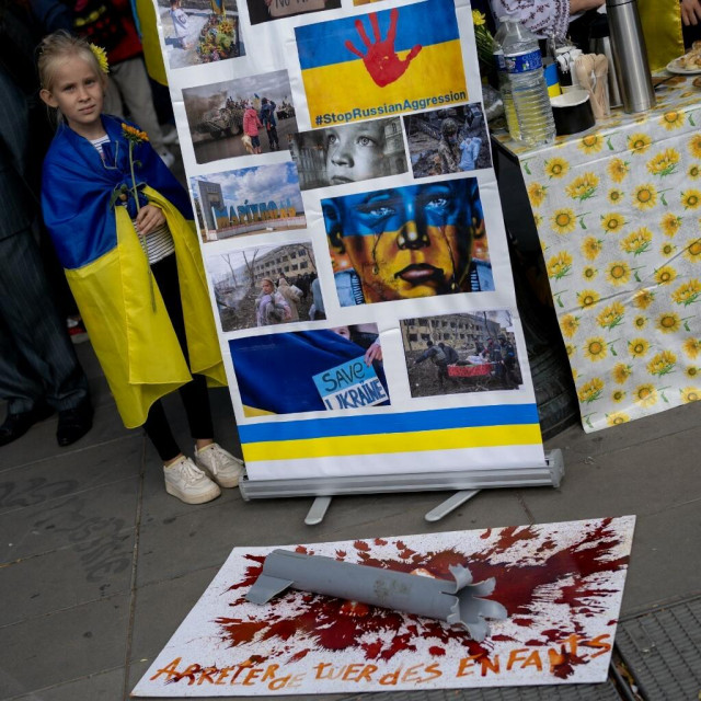 &lt;p&gt;Krvava bilanca Ukrajine&lt;/p&gt;