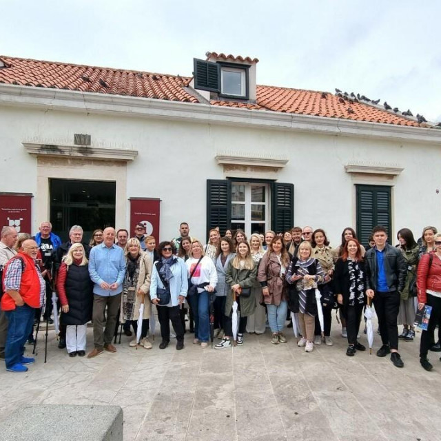 &lt;p&gt;U Dubrovniku boravi grupa turističkih novinara i agenata iz zemalja regije&lt;/p&gt;