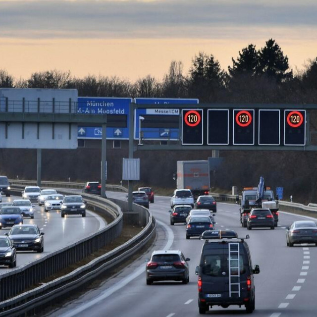 <p>Tempoliwith: Germany is discussing a speed limit on the highway to a maximum speed of 120 km/h. Schilderbruecke, Schilderbruecken with variable speed display, Autobahn A94 near Muenchen Riem. Road traffic, cars, freeway, | usage worldwide (Photo by FrankHoermann/SVEN SIMON/SVEN SIMON/dpa Picture-Alliance via AFP)</p>