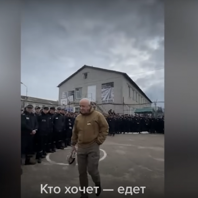 <p>Oligarh Jevgenij Prigožin, osnivač PMC-a Wagner, snimljen kako u zatvoru vrbuje robija&scaron;e za ratovanje u Ukrajini, nudeći im zauzvrat slobodu&nbsp;</p>