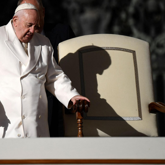&lt;p&gt;Gdje god da se okrene po Vatikanu - problemi. Papa Frane morao je reagirati i poslati ‘povjernika‘ u Caritas&lt;/p&gt;