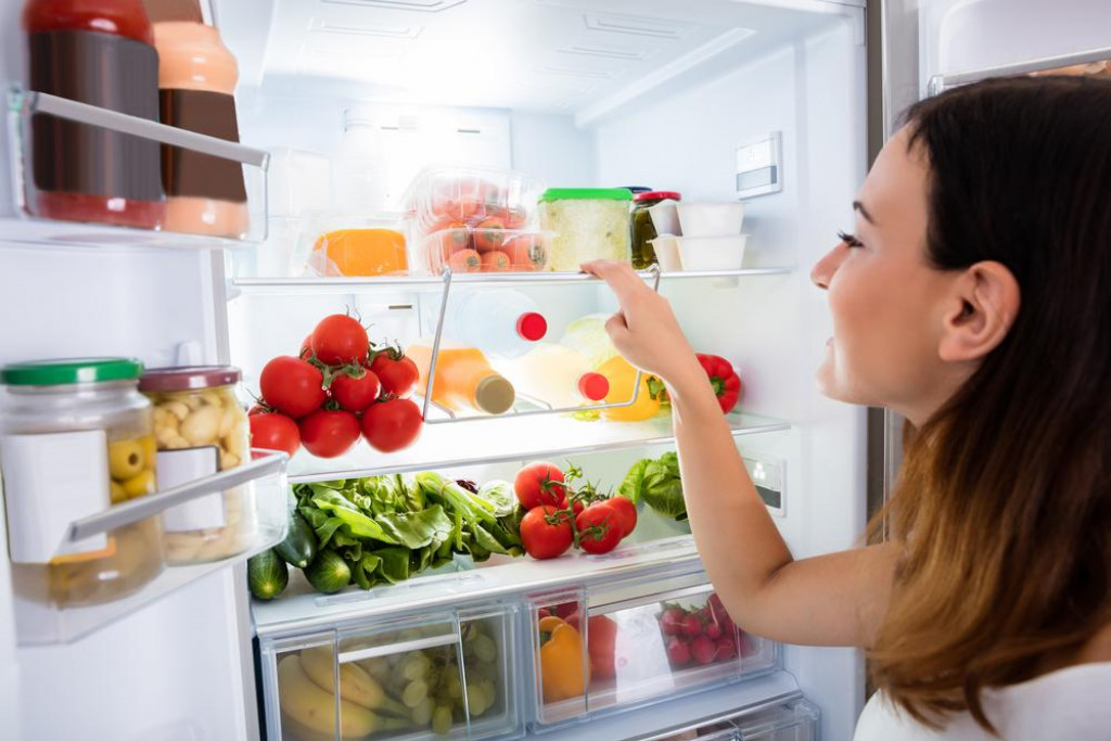 &lt;p&gt;Close-up Of Young Woman Searching For Food In The Fridge&lt;/p&gt;