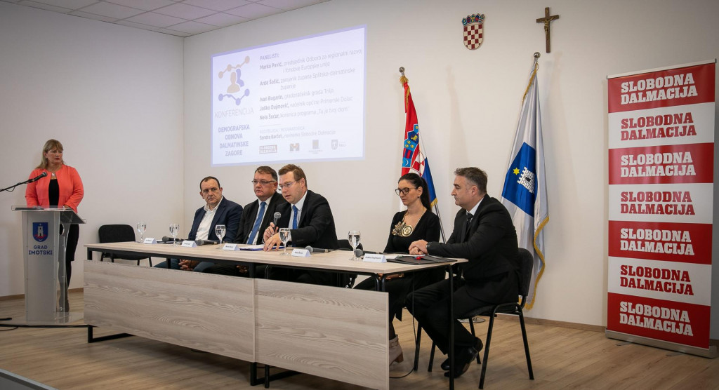 &lt;p&gt;Sudionici konferencije: Ivan Bugarin, Ante Šošić, Marko Pavić, Nela Šućur i Joško Dujmović&lt;/p&gt;