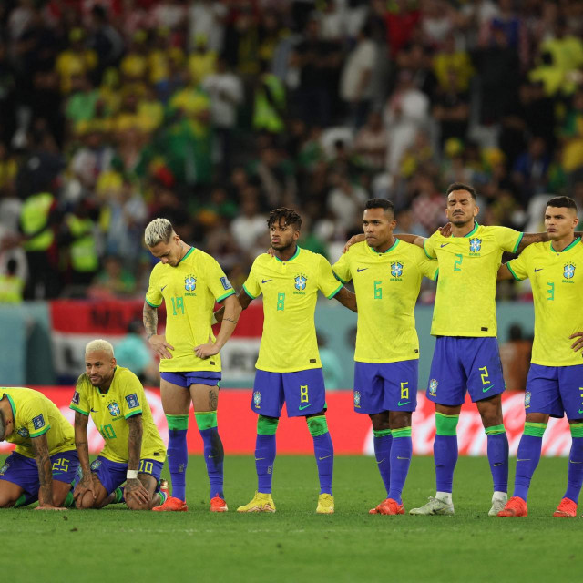 &lt;p&gt;Brazilski nogometaši u suzama nakon poraza od Hrvatske, jednome je poraz osobito teško pao&lt;/p&gt;