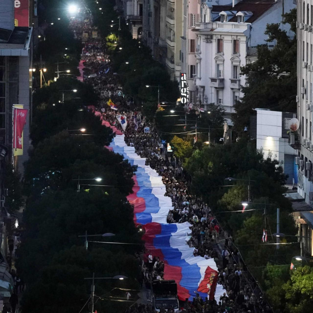 &lt;p&gt;Sudeći prema broju okupljenih uoči EuroPridea u Beogradu, nema krize broja pobornika tradicionalnih vrijednosti&lt;/p&gt;