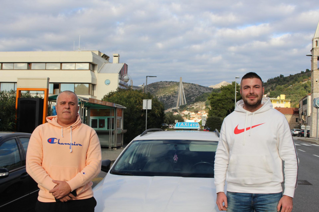 &lt;p&gt;Taksisti Marko Balić i Antonio Keserac&lt;/p&gt;