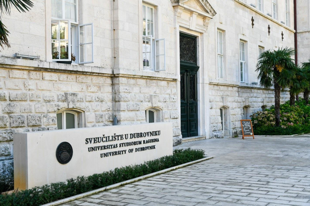 &lt;p&gt;Sveučilište u Dubrovniku prisutno je na nekoliko međunarodnih ljestvica izvrsnosti&lt;/p&gt;