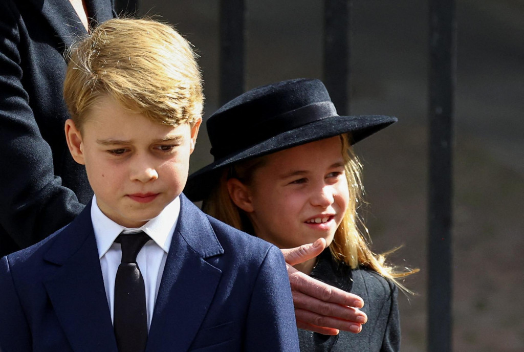 &lt;p&gt;Princ George i  princeza Charlotte &lt;/p&gt;