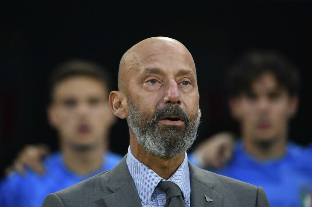 &lt;p&gt;BOLOGNA, ITALY, JUNE 04: Gianluca Vialli, head of the Italian team‘s delegation, sings the national anthem before the start of the UEFA Nations League football match between Italy and Germany at the Stadio Renato Dall‘Ara in Bologna, Italy, on June 04, 2022. Isabella Bonotto/Anadolu Agency (Photo by Isabella Bonotto/ANADOLU AGENCY/Anadolu Agency via AFP)&lt;/p&gt;