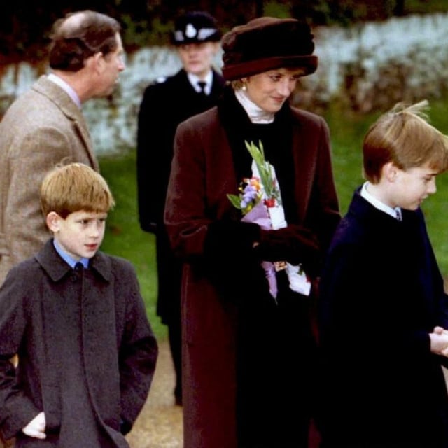 &lt;p&gt;Princ Charles, princeza Diana, William i Harry, napuštaju crkvu  St. Mary Magdalen&lt;/p&gt;