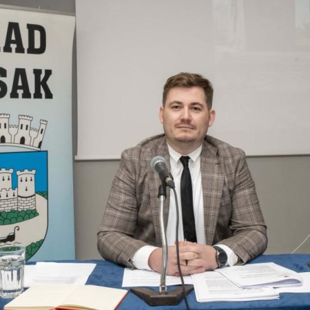 &lt;p&gt;Bojan Dadasović: Moj je posao razotkrivanje svega što nije zakonito u jedinicama lokalne samouprave&lt;br&gt;
 &lt;/p&gt;