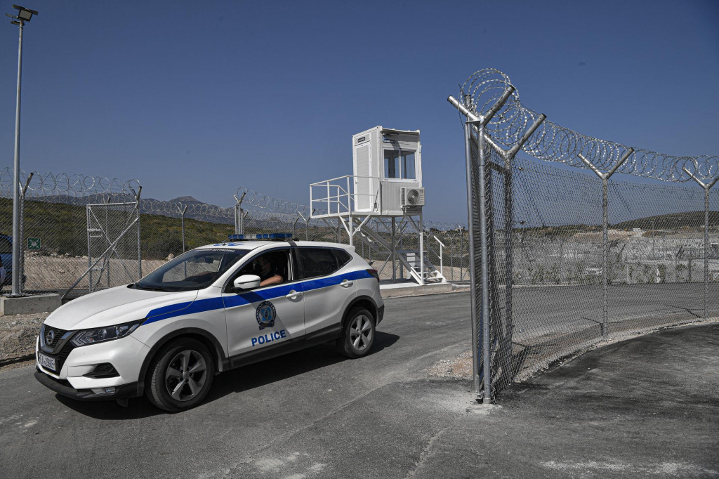 &lt;p&gt;Policijski automobil na grčkoj granici&lt;/p&gt;