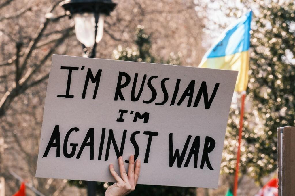 &lt;p&gt;‘Rus sam i protiv sam rata‘&lt;/p&gt;