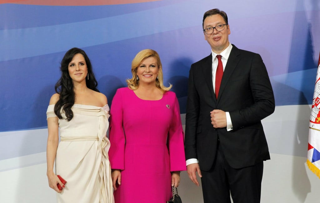 &lt;p&gt;Tamara Vučić s hrvatskom predsjednicom Kolindom Grabar Kitarović 23. lipnja 2017. na suprugovoj inauguraciji, petnaestak dana nakon poroda&lt;/p&gt;