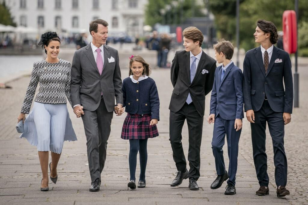 &lt;p&gt;Princeza Marie, princ Joachim, princeza Atena, princ Felix, princ Henrik i princ Nikolaj&lt;/p&gt;