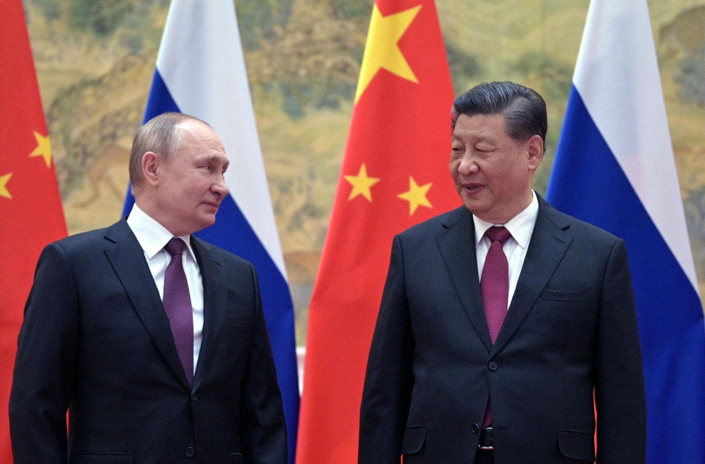 &lt;p&gt;Vladimir Putin i Xi Jinping - Politico je došao u posjed dokumenata koji prvi puta dokazuju da je Peking Rusiji slao oružje i vojnu opremu,&lt;/p&gt;