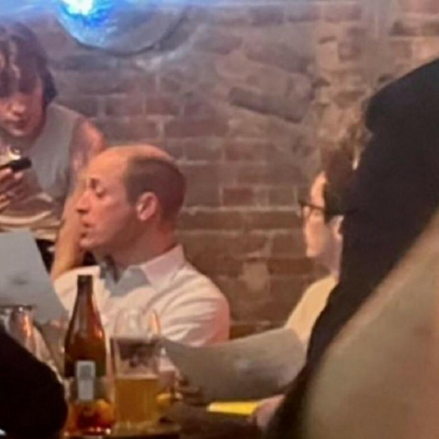 &lt;p&gt;Princ William u gay restoranu u Poljskoj&lt;/p&gt;