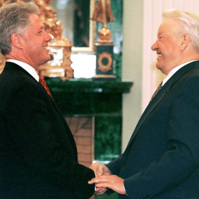 &lt;p&gt;Clinton i Jelcinj - kraj hladnog rata&lt;/p&gt;