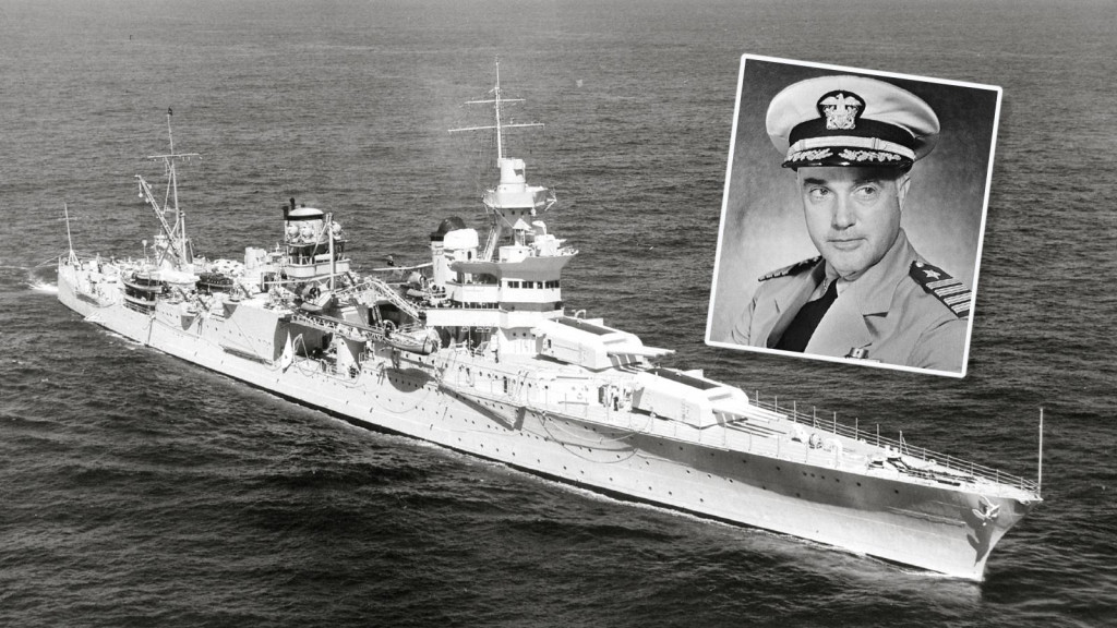 &lt;p&gt;Kapetan Charles McVay i &lt;em&gt;​USS Indianapolis&lt;/em&gt;&lt;/p&gt;