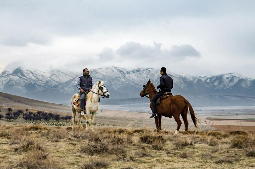 &lt;p&gt;Krimski Tatari jašu na konjima, koji su dio njihove kulture&lt;/p&gt;
