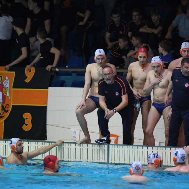 &lt;p&gt;Vaterpolisti Solarisa pobijedili Mornar u prvoj utakmici razigravanja za peto mjesto u prvenstvu Hrvatske&lt;/p&gt;