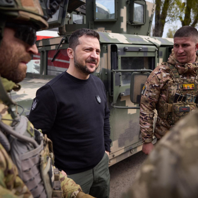 &lt;p&gt;Predsjednik Ukrajine danas je obišao svoje vojnike na prvoj liniji u Adiivki &lt;/p&gt;