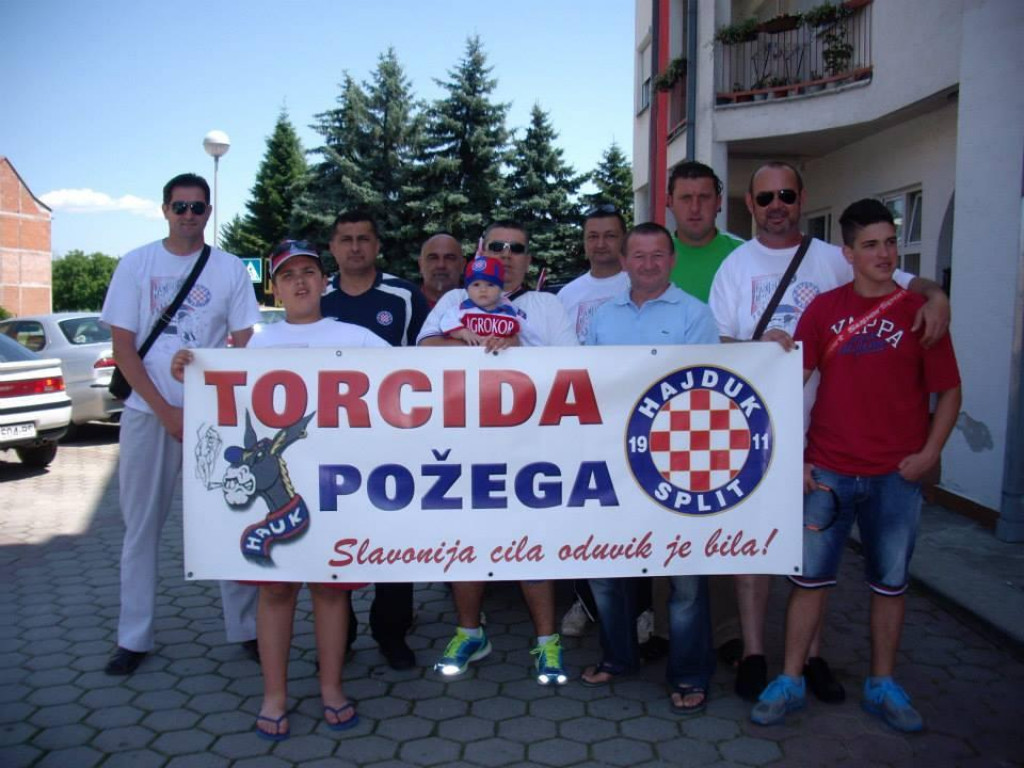 &lt;p&gt;Evo ih, Torcida Požega, još će ispast da navijaju za Dinamo&lt;/p&gt;