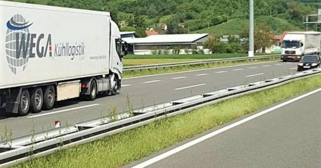 &lt;p&gt;Kamion jurio u kontrasmjeru na autocesti Zagreb-Varaždin!&lt;/p&gt;