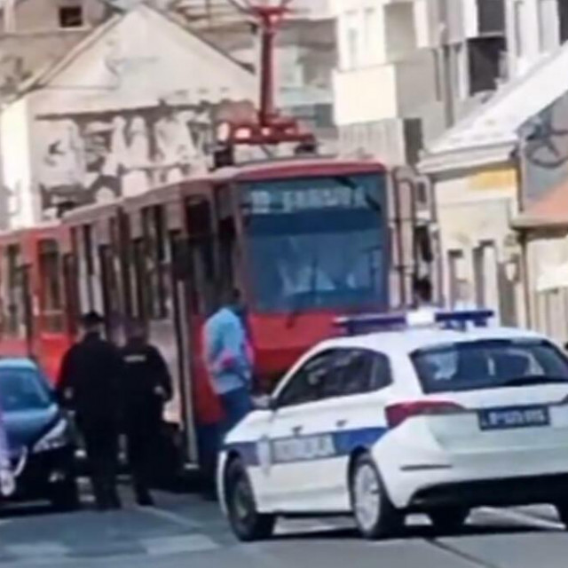 &lt;p&gt;Akcija policije nakon dojave vozača tramvaja&lt;/p&gt;