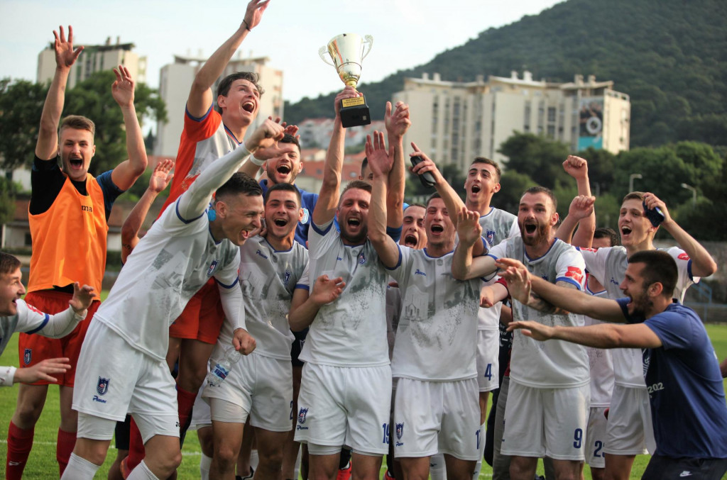 &lt;p&gt;Slavlje pločanskog Jadrana - pobjednici Županijskog kupa u sezoni 2022./23.&lt;/p&gt;