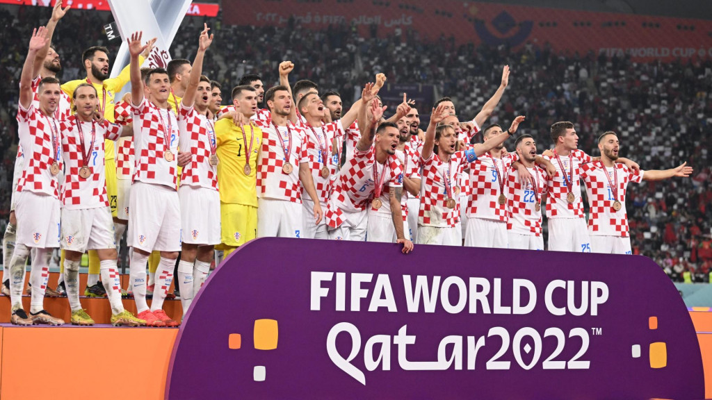 &lt;p&gt;Doha, Katar&lt;br&gt;
Medjunarodni stadion Khalifa.&lt;br&gt;
FIFA Svjetsko prvenstvo Katar 2022.&lt;br&gt;
Utakmica za trece mjesto Hrvatska - Maroko.&lt;br&gt;
Na fotografiji: hrvatski igraci slave broncanu medalju na Svjetskom nogometnom prvenstvu.&lt;br&gt;