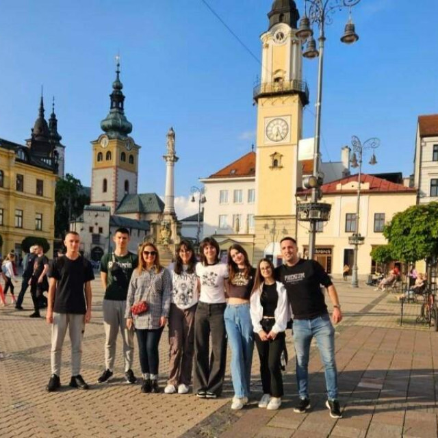 &lt;p&gt;Osim u Banskoj Bystrici, tim iz Ploča proveo je dva dana u Bratislavi i Beču&lt;/p&gt;