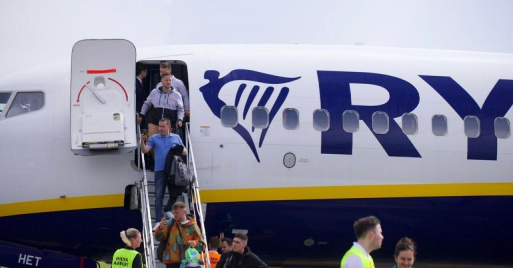 &lt;p&gt;Zrakoplov Ryanaira koji je sletio iz Londona&lt;br&gt;
 &lt;/p&gt;