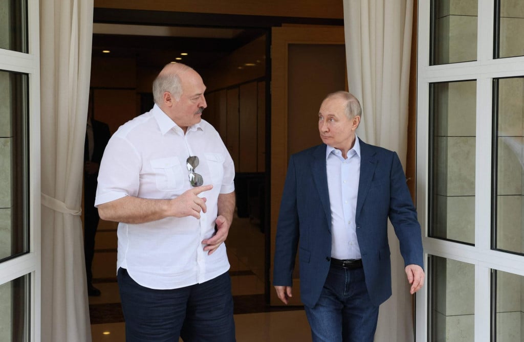 &lt;p&gt;Aleksandar Lukašenko i Vladimir Putin za svog današnjeg susreta u Sočiju&lt;/p&gt;