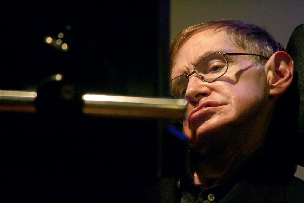 &lt;p&gt;Stephen Hawking jedan je od najvećih fizičara našeg vremena&lt;/p&gt;