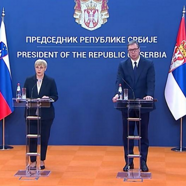 &lt;p&gt;Nataša Pirc Musar i Aleksandar Vučić na konferenciji za medije tijekom koje je došlo do prepucavanja&lt;br&gt;
Screenshot YouTube&lt;/p&gt;