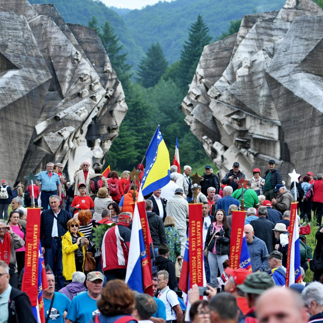 &lt;p&gt;&lt;br&gt;
Proslava 80. obljetnice bitke na Sutjesci.&lt;br&gt;
&lt;br&gt;
&lt;br&gt;
 &lt;/p&gt;