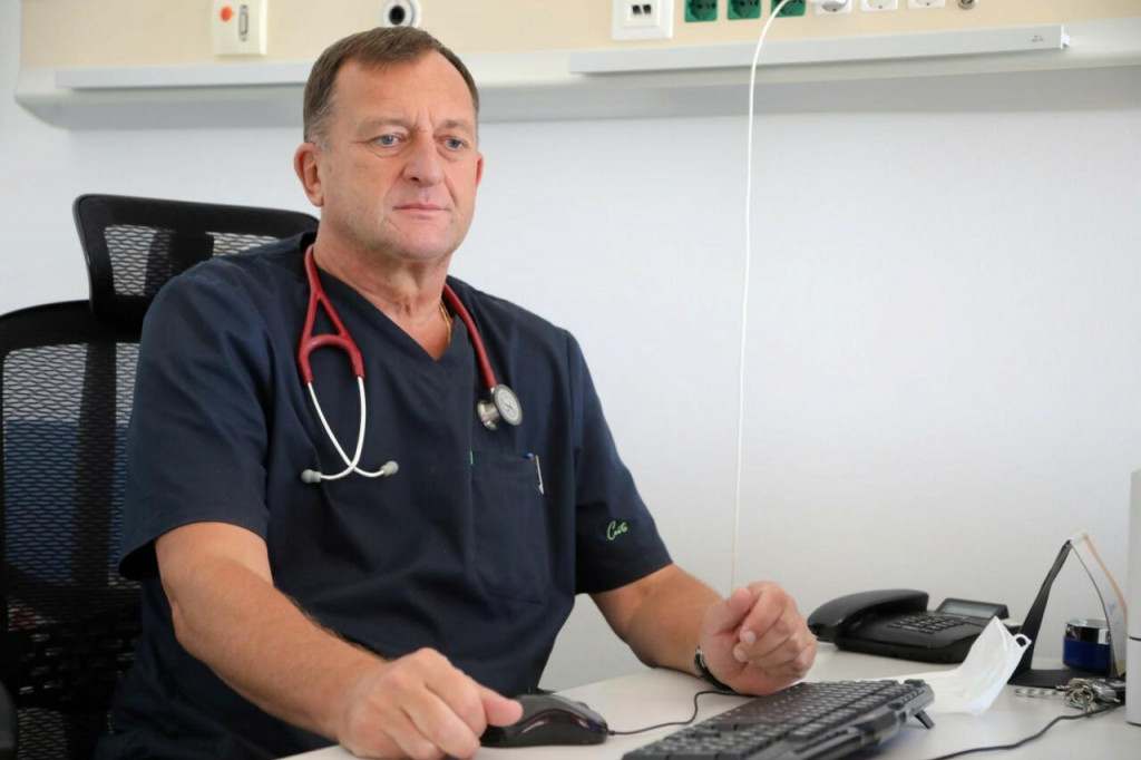 &lt;p&gt;Dr. Jerko Ferri Certić, voditelj Kardiologije dubrovačke Opće bolnice i pokretač projekta javnih defibrilatora&lt;/p&gt;