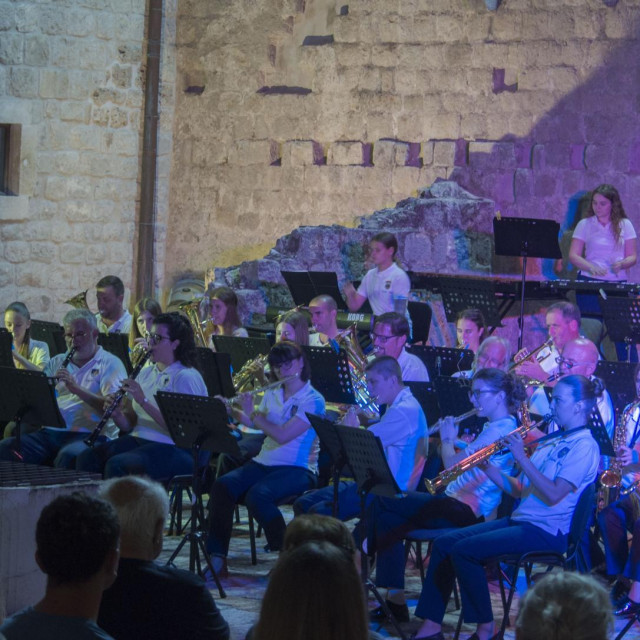 &lt;p&gt;Gradski puhački orkestar Križevci, Gradska glazba Metković i Glazba Ston nastupile na festivalu u Stonu&lt;/p&gt;