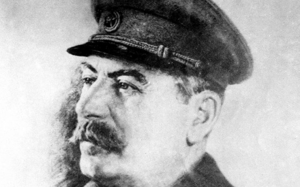 &lt;p&gt;Dva diktatora koja uništavaju svoj i druge narode - Staljin i Putin. S tim što je ‘Brko‘ bio puno nezgodniji igrač&lt;/p&gt;